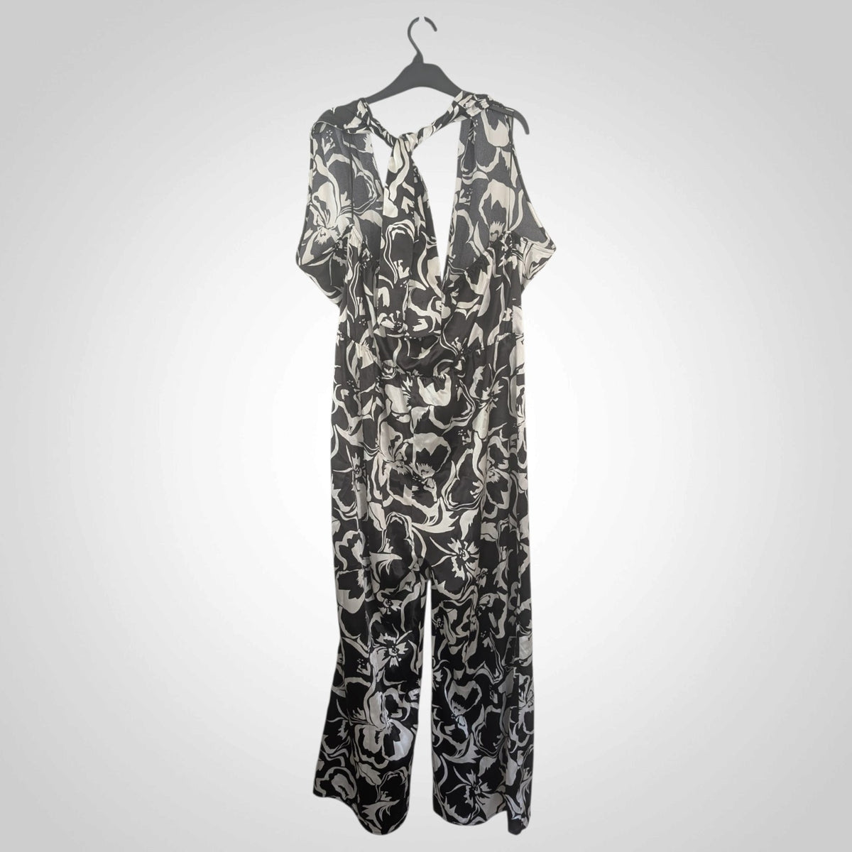 Black & White Halterneck Jumpsuit