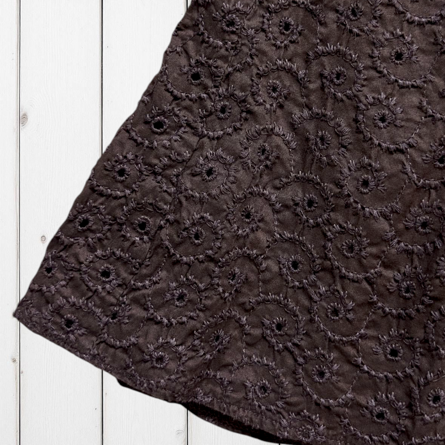 00's Brown Broderie Skirt