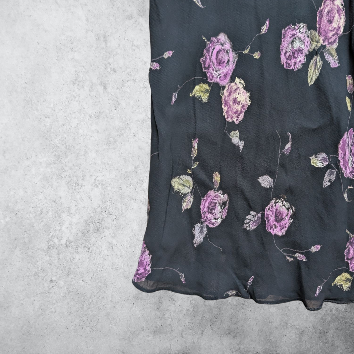 00's Black Rose Midi Skirt