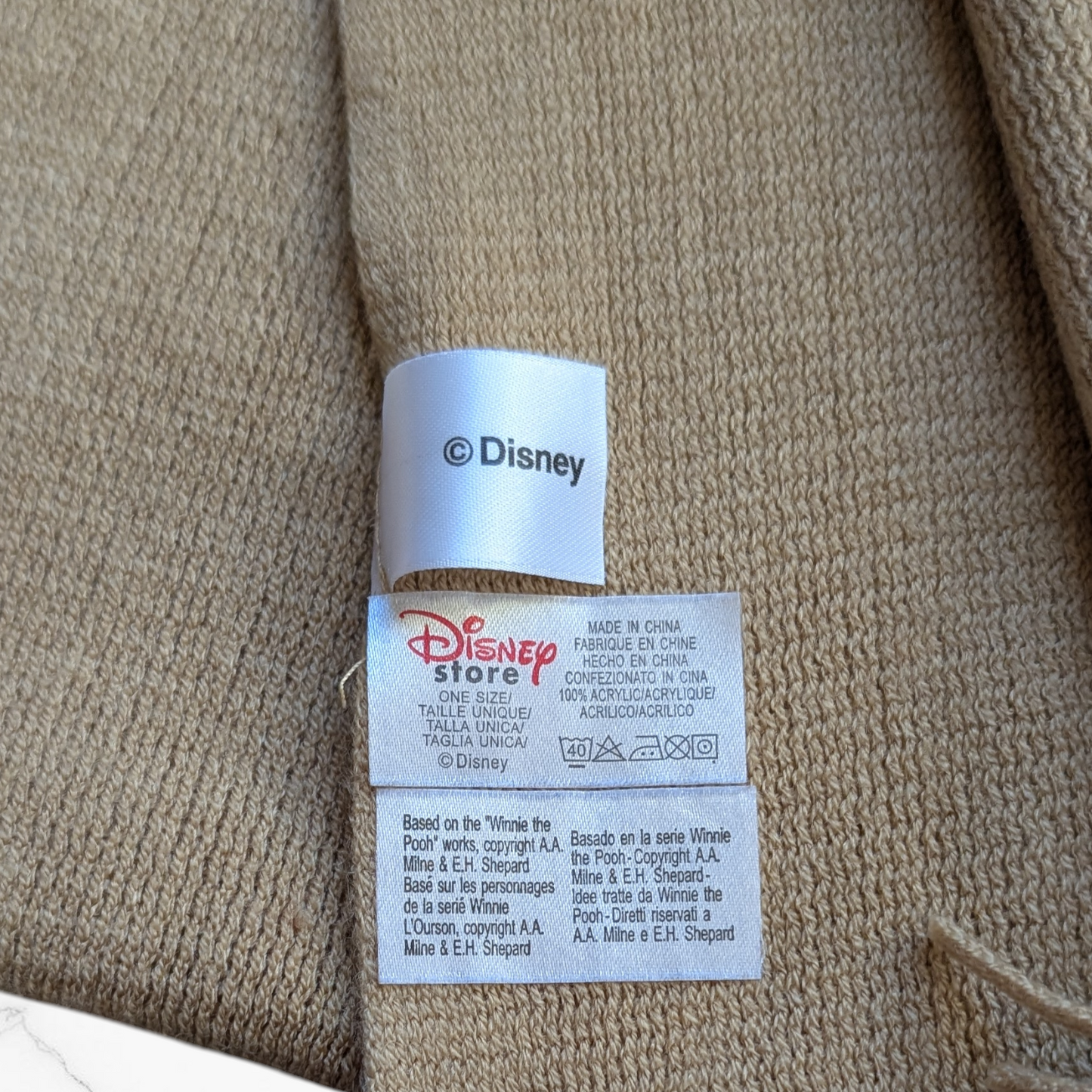 00's Disney Store Tigger Embroidered Winter Scarf