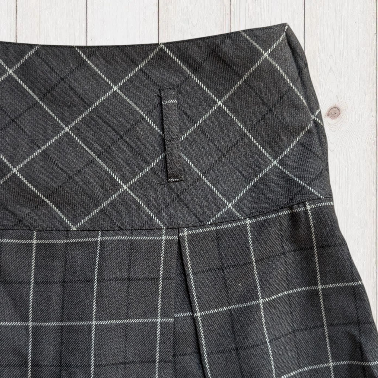 00s Grunge Pleated Mini Skirt