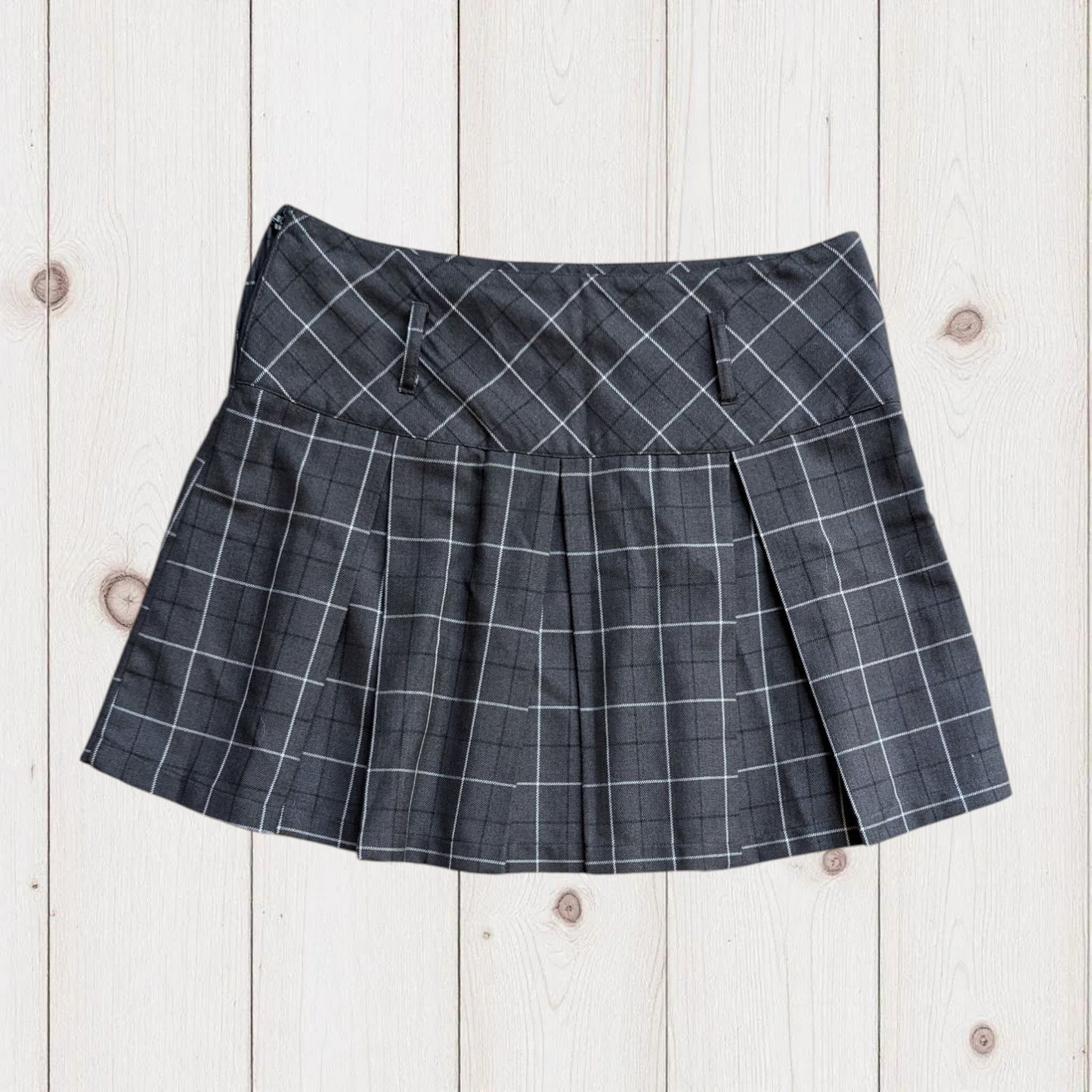 00s Grunge Pleated Mini Skirt