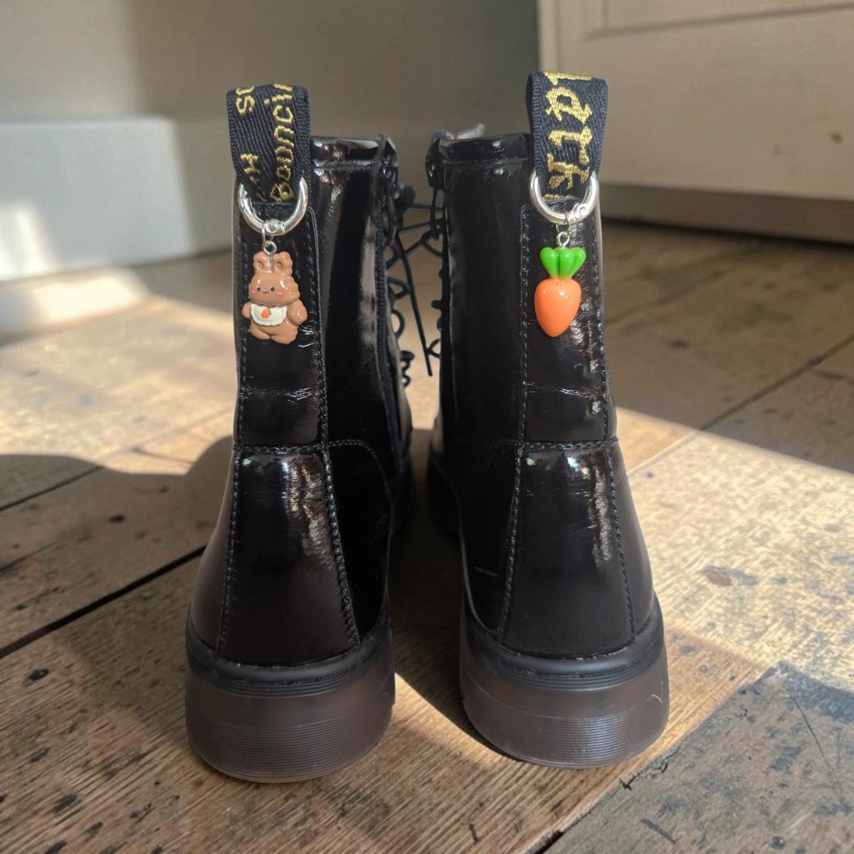 Bunny & Carrot Boot Charms