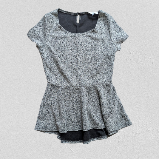 00's Black & White Peplum Top