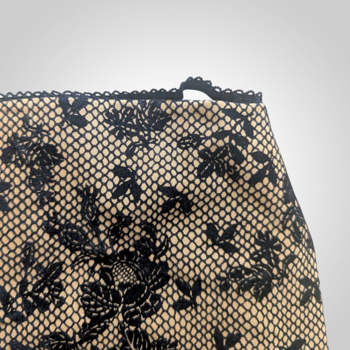 90s Black & Tan Lace Pencil Skirt