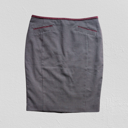 Houndstooth Pencil Skirt