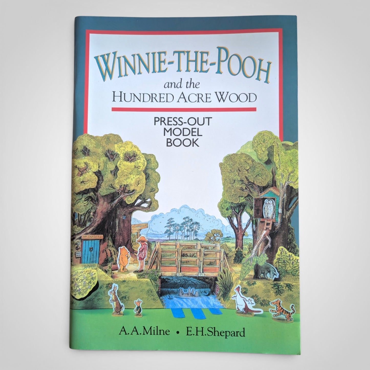 Vintage Winnie the Pooh Press Out Model Book