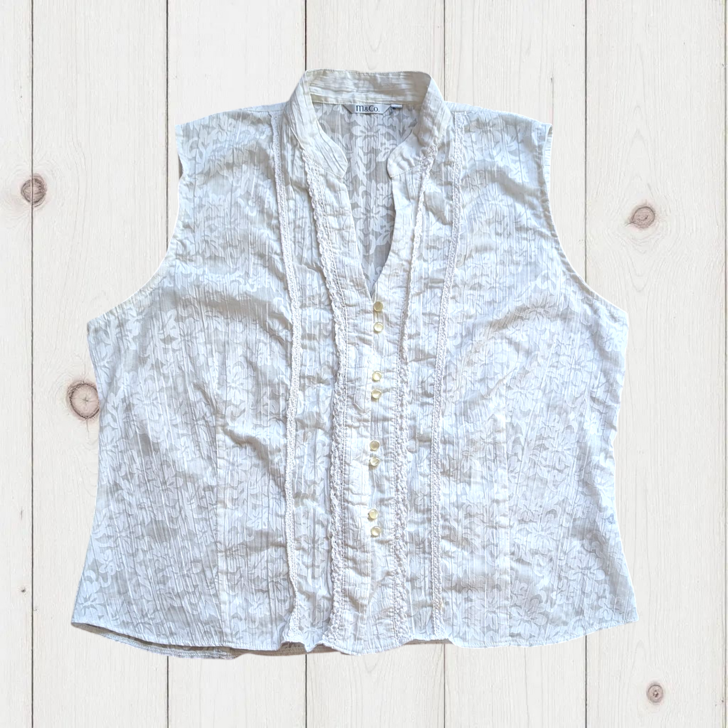 00s Prairie Ivory Sleeveless Blouse