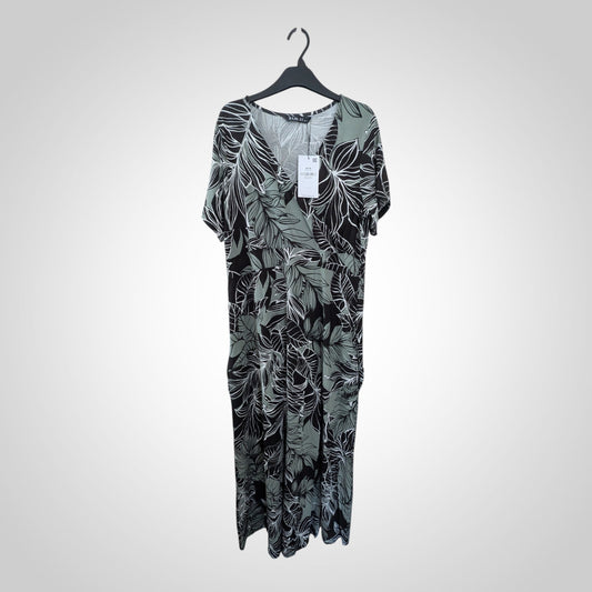 Yours Clothing Tropical Leaf Maxi Dress