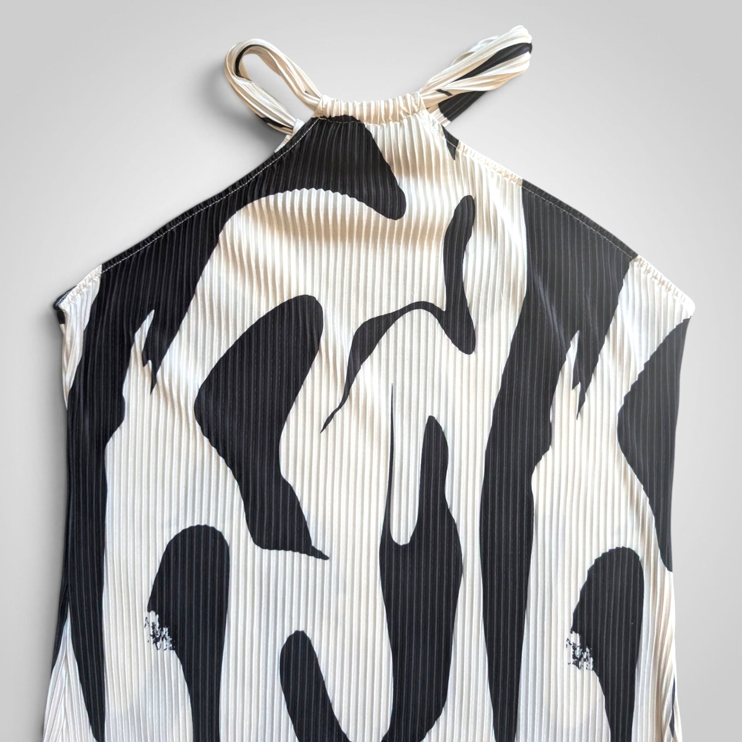 Black & White Abstract Plisse Dress