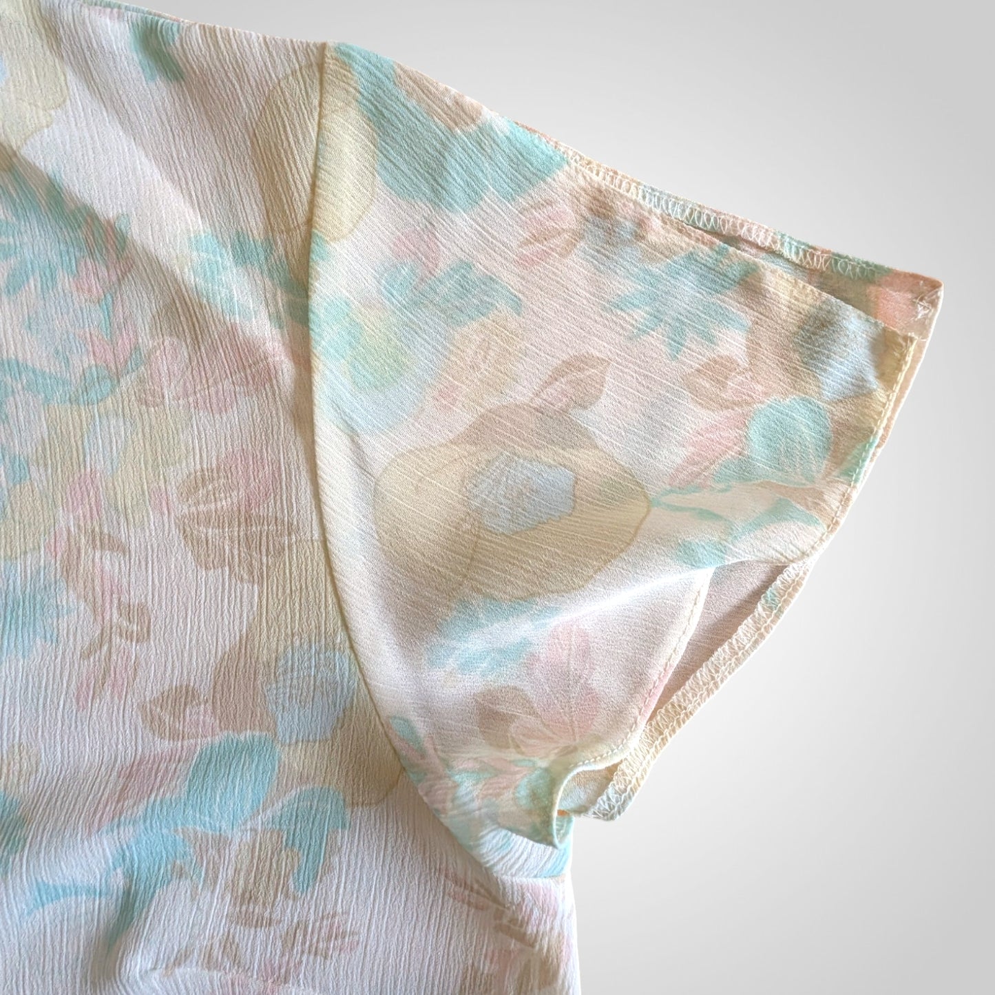 00s Pastel Floral Tie-Front Sheer Top